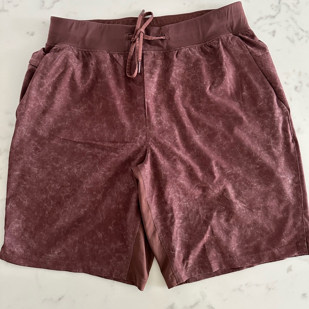 Lululemon T.H.E. Short 9" *Lined